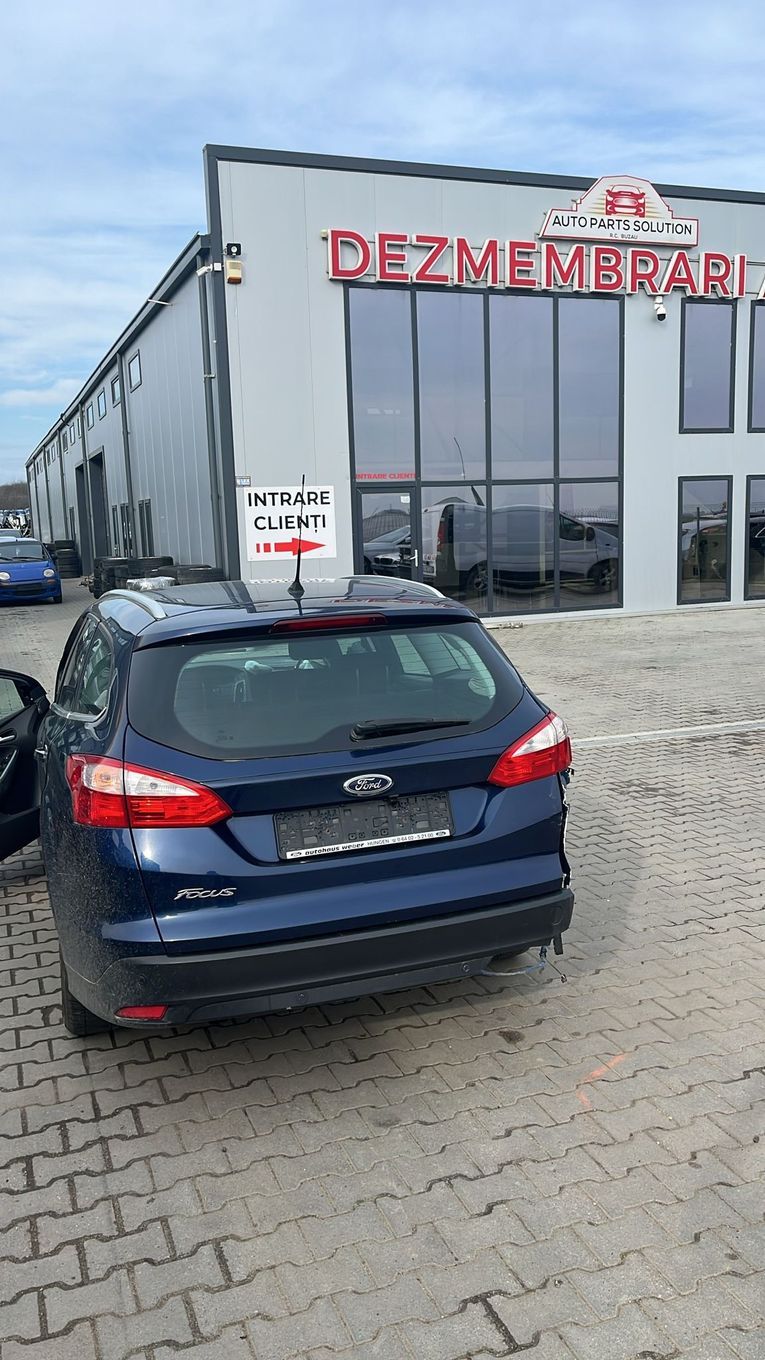 Dezmembram Ford Focus 3 1.6 TDCI din 2013
