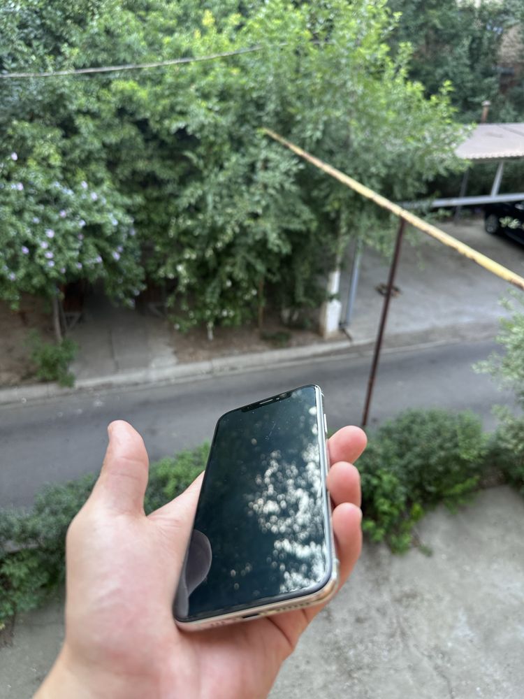 Iphone xs 64 ideal