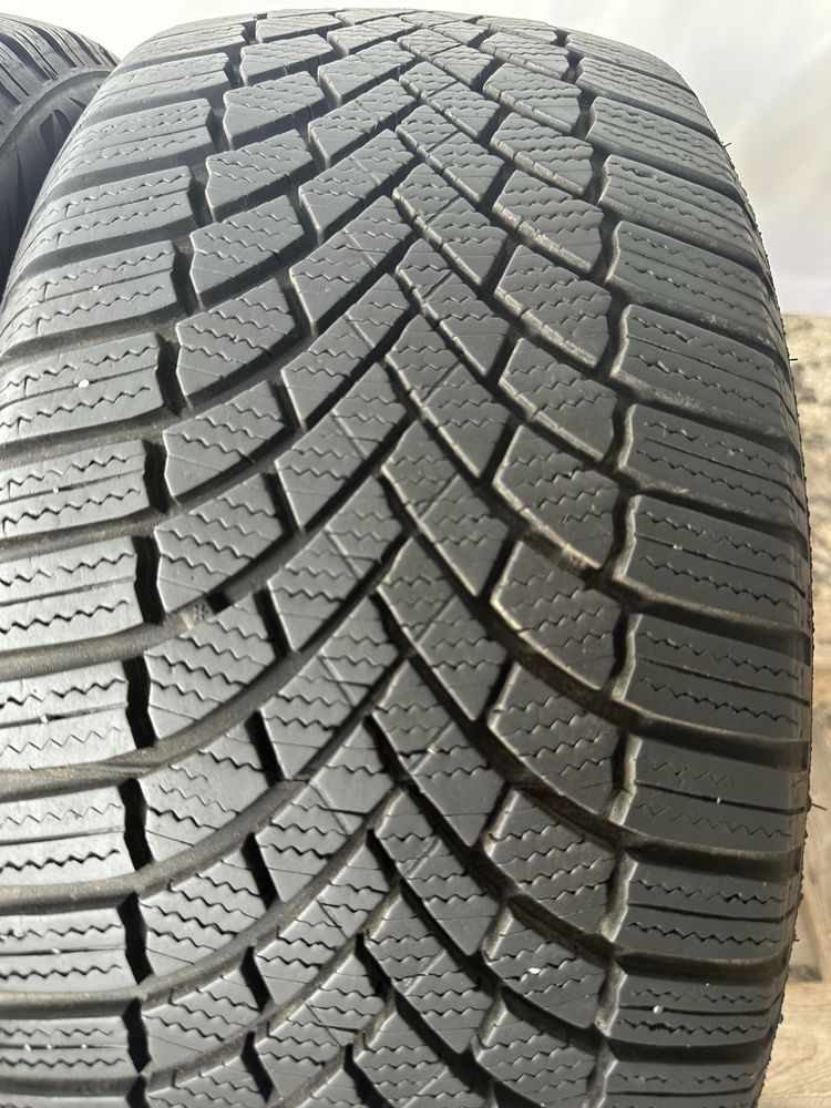 225/45/17 Bridgestone dot23