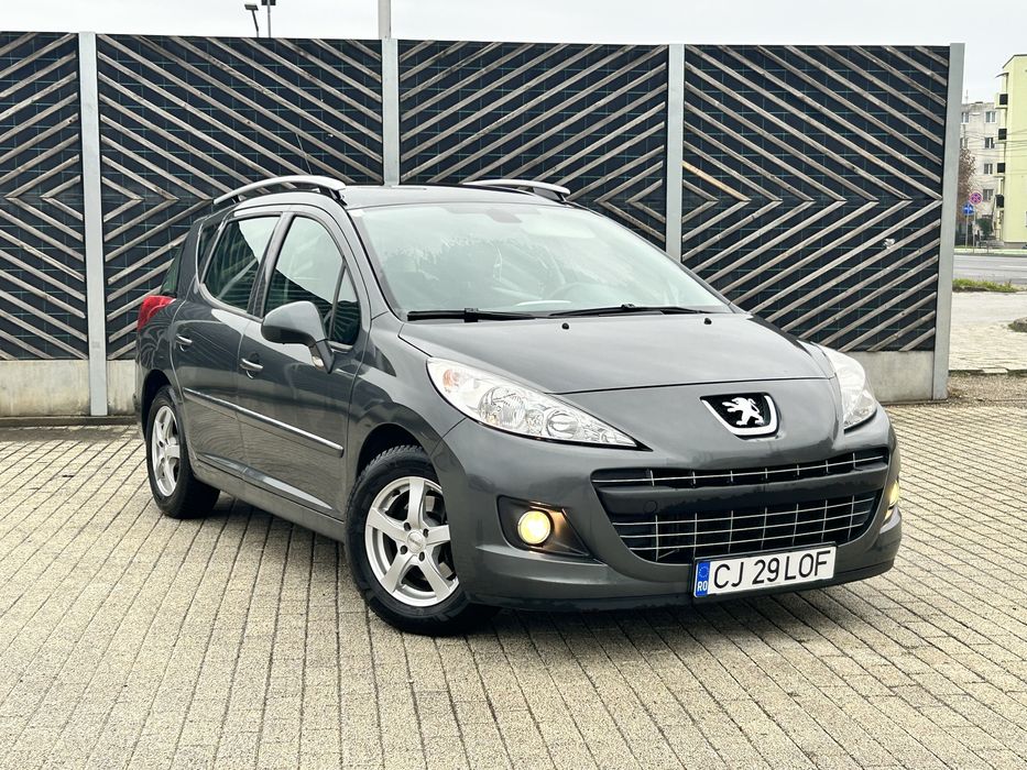 Peugeot 207SW / 1.6HDI / 2013