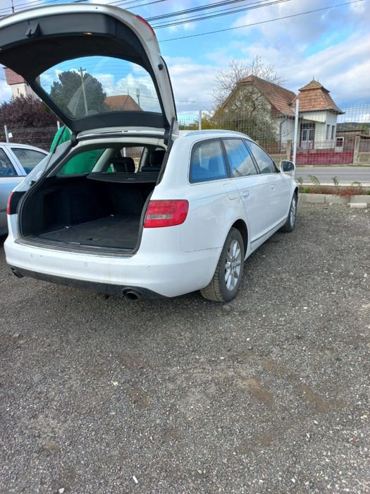Se ofera spre vanzare AUDI A6 2010 Automat