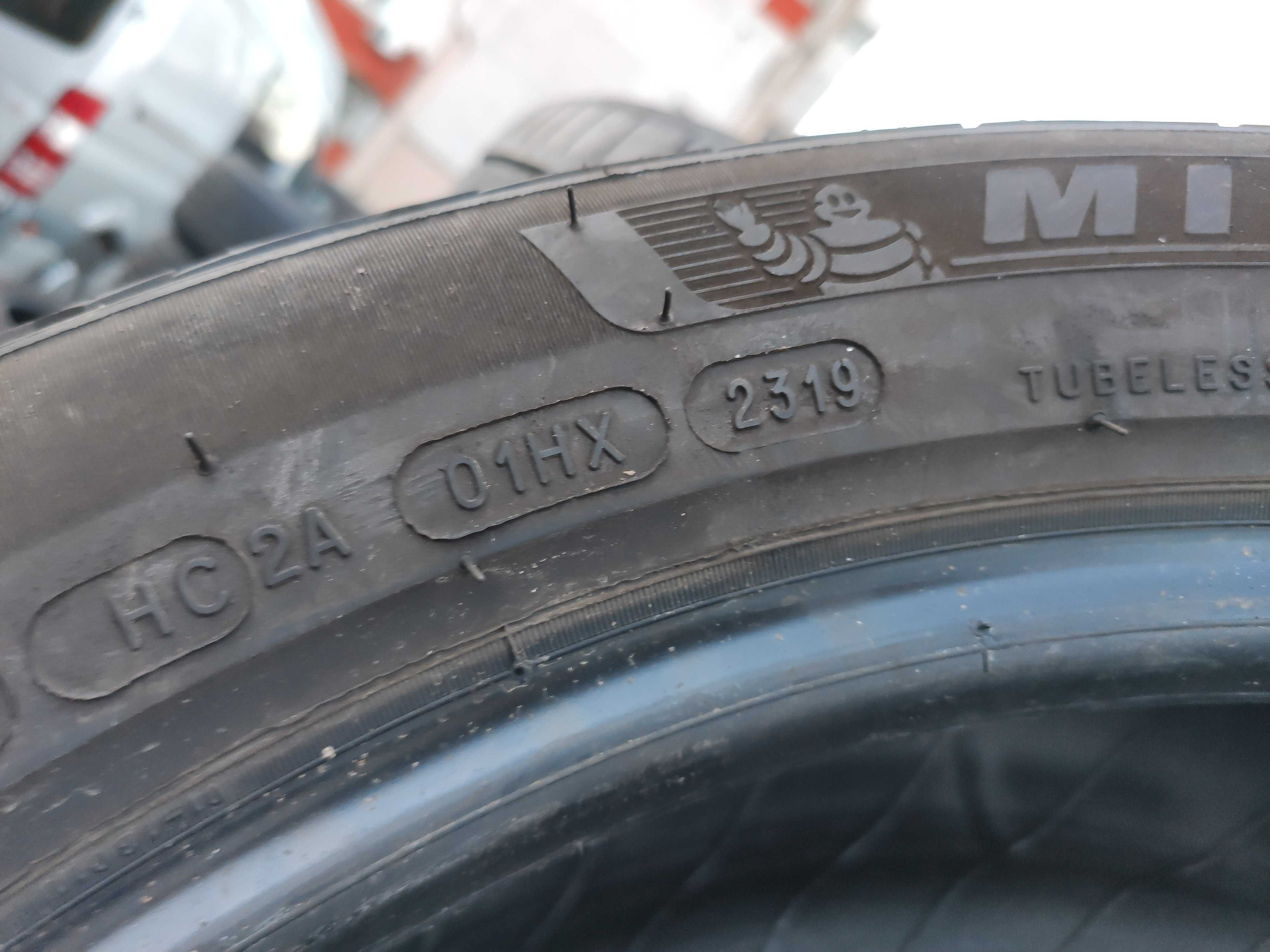 2бр Зимни гуми 205 55 17 - Michelin