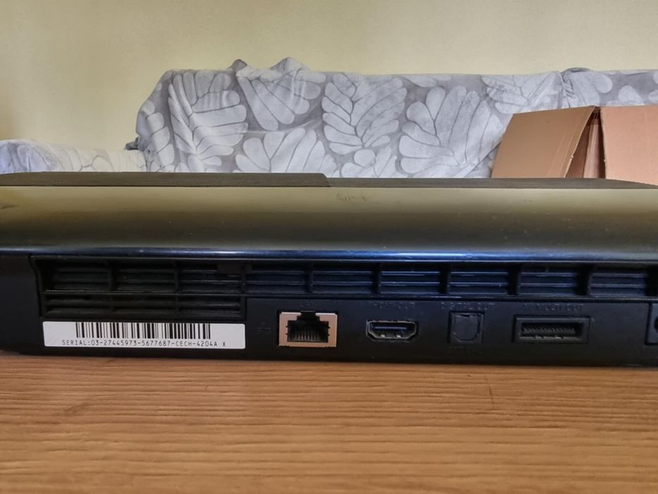 Playstation 3 super slim 12 gb