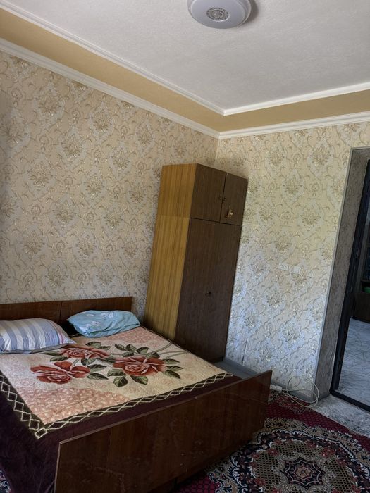 Toshkent shaxar bektemir 5.30 sotix hovlimiz srochna sotiladi