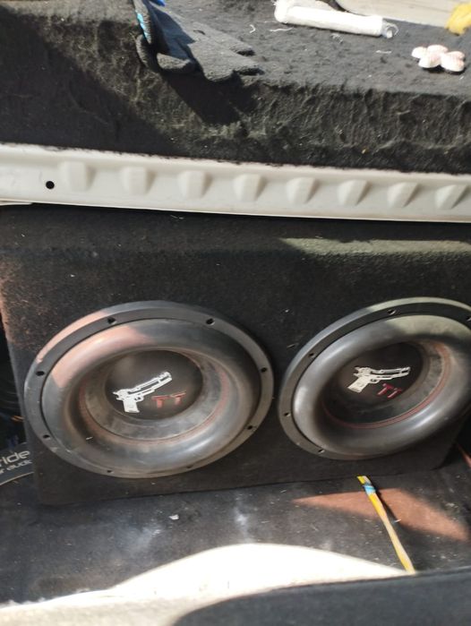 Сабвуфер с усилителем