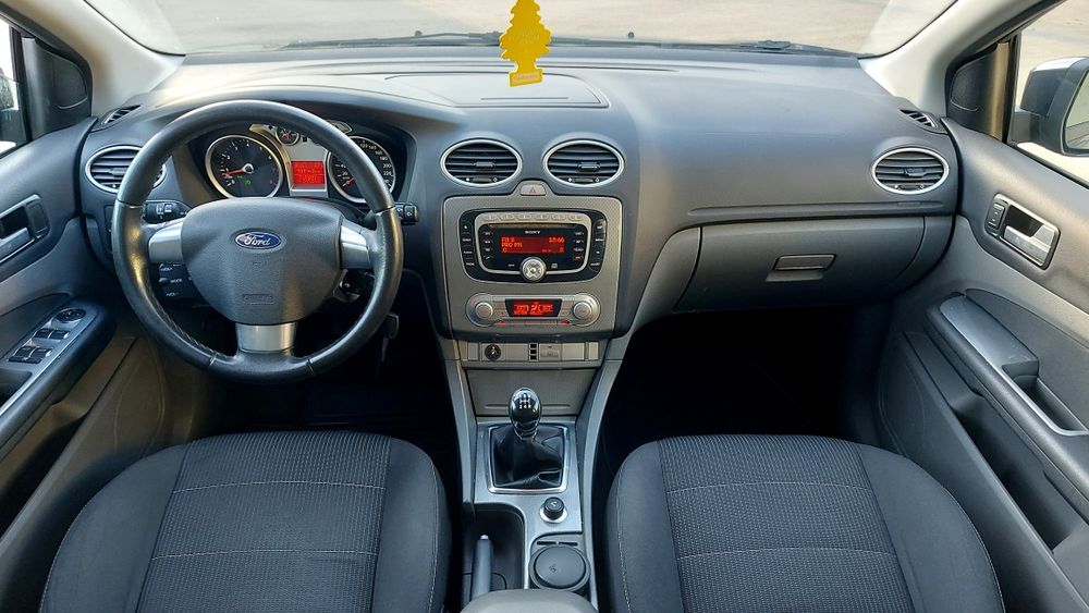 Unic proprietar Ford Focus 2.0 benzina +  GPL 145 Cp*2008**TITANIUM**
