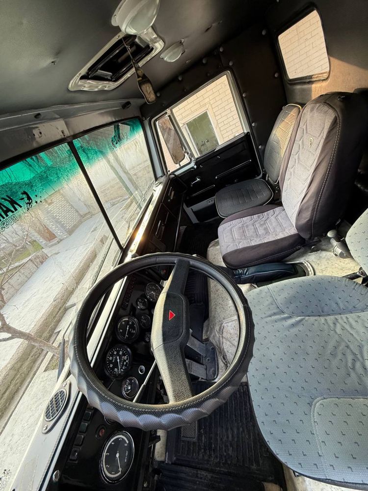 Kamaz samosval 55111