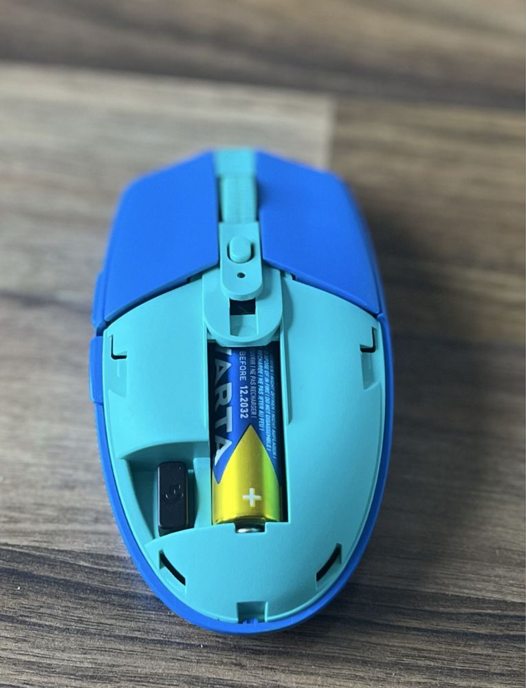Безжична геймърска мишка Logitech G305 Lightspeed