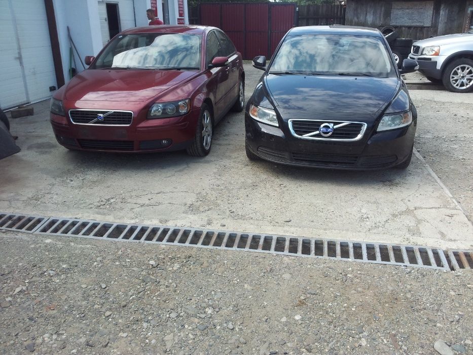 Dezmembrari + Piese Sh VOLVO S40 Diesel / Benzina An 1996-2012