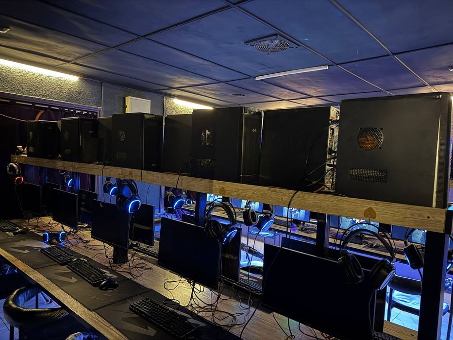 20 дона хаммаси шу нарх   Zifler 27 monitor curved
Plata H61 
Protses