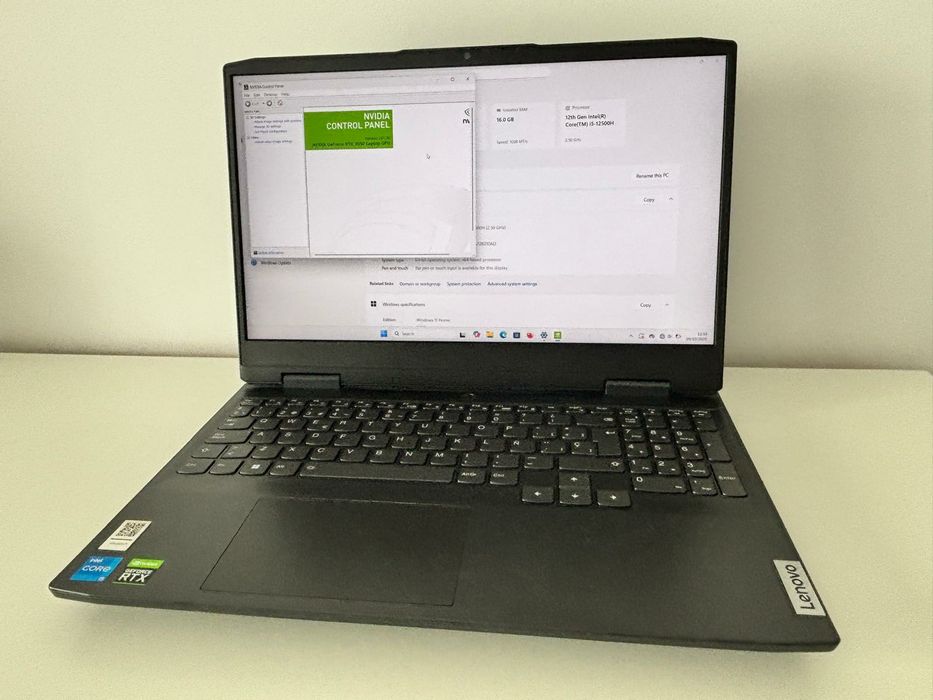Vand laptop Lenovo Ideapad Gaming 3
