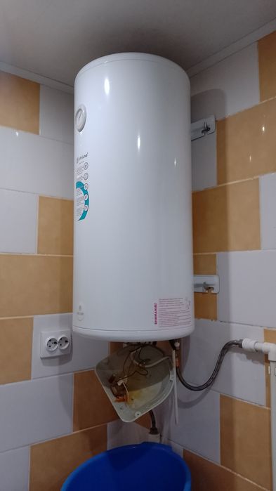 Продам водонагреватель
