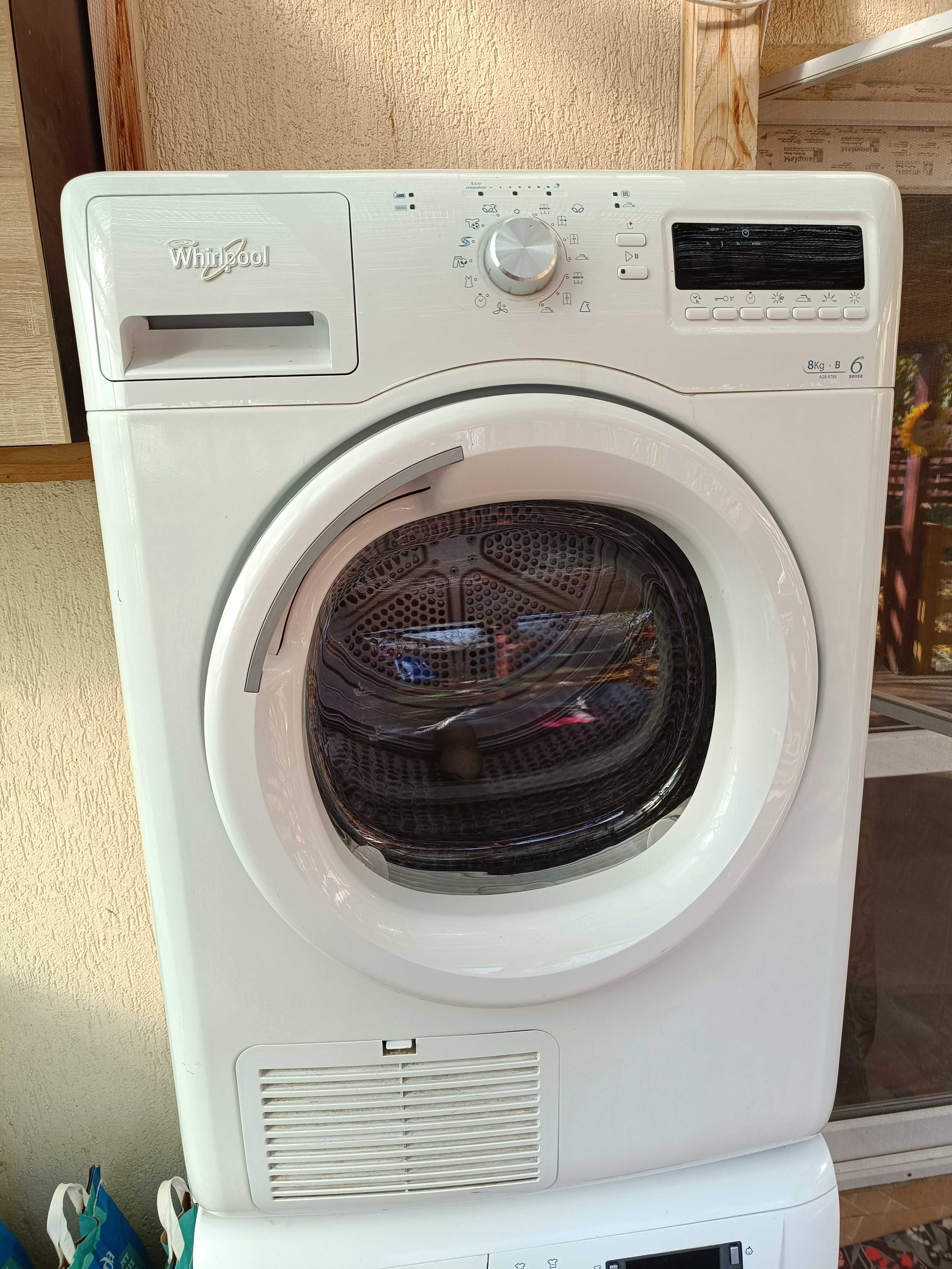 Uscator whirlpool+Hotpoint  Ariston aproape NOI