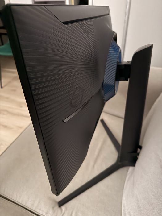 Monitor Gaming - Odyssey G3 24” - -80Hz