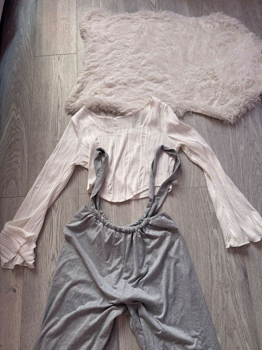 Сет с гащеризон и бяла блуза с широки ръкави