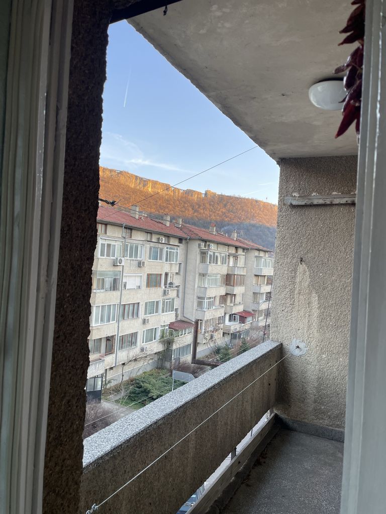 Продава се Тристаен апартамент в Провадия - 70 кв.м за 1129 €/кв.м - Снимка #19