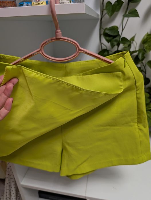 Fusta pantaloni  Verde deschis