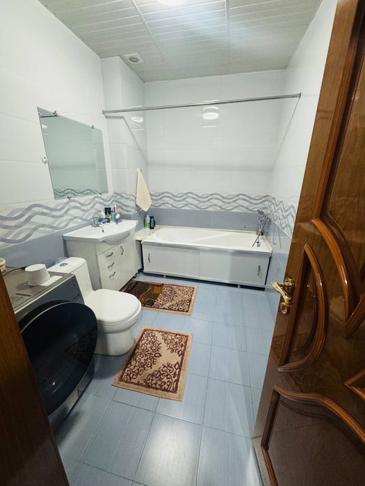 Продам 4/2/7 202м2 в Новостройке, ор-р: гостиница Локомотив