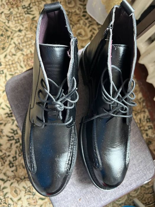 Мужские кожаные ботинки – новые, размер 43
