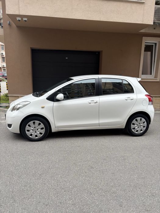 Тойота ярис 1,4 д