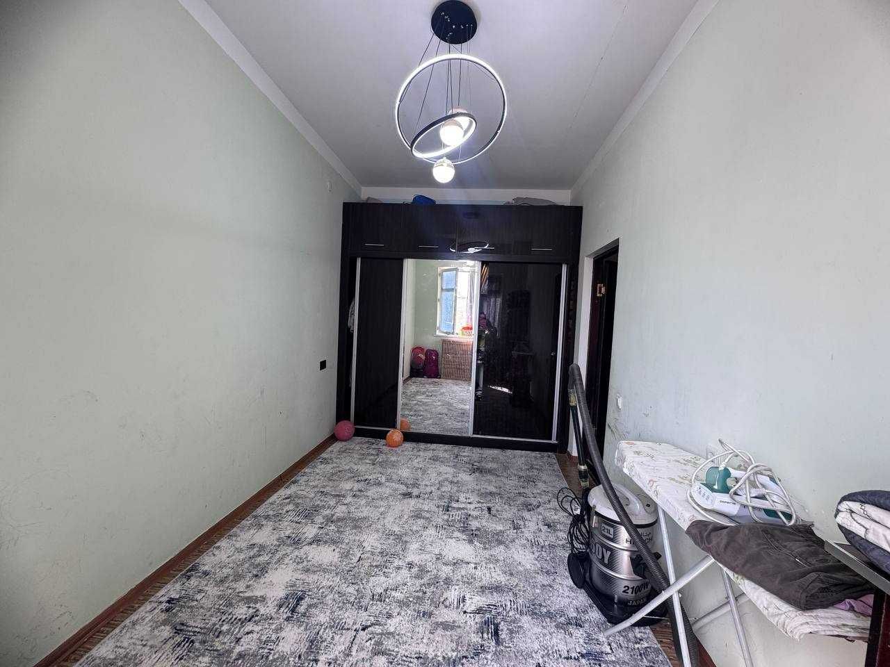 3 хоналик квартира 3 этаж янги дом, 11-поликлиника, напротив русалка