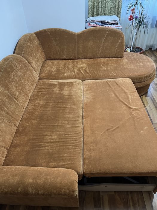Coltar extensibil cu lada