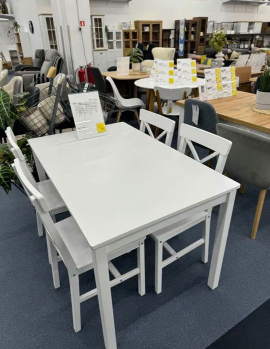 Комплект трапезна маса + 4 стола – Jysk