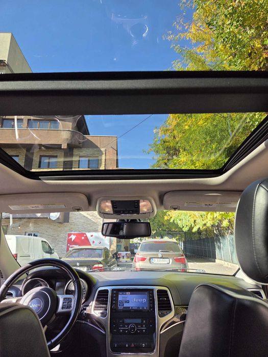 De vanzare Jeep Grand Cherokee extra full 3.0 crd