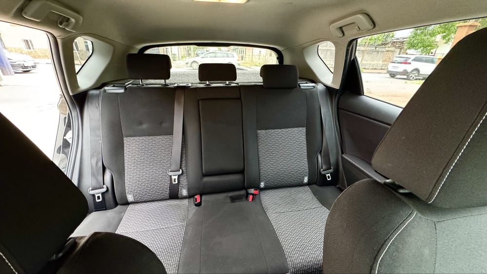 Автомобил Toyota Auris
