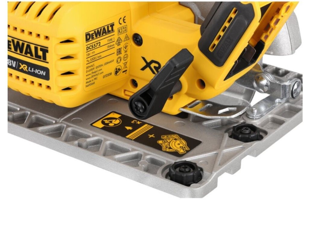 Циркуляр ръчен DEWALT DCS572N, 18V