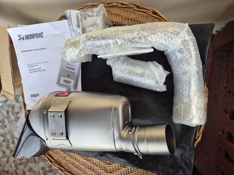 Vand Evacuare Akrapovic Kawasaki z650 cu omologare