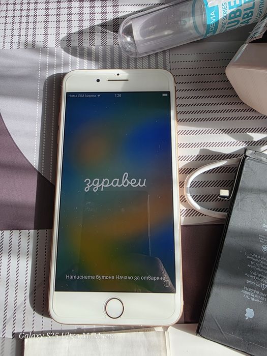 Продавам iPhone 8 plus 64gb