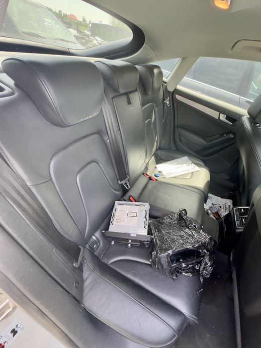 Urgent Interior piele Audi A5 8T sau A4 B8 scaune bancheta