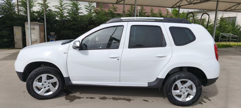 Vând Dacia Duster 1.6.  sau SCHIMB cu ATV CF MOTO 650