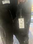 Vand pantaloni Bershka