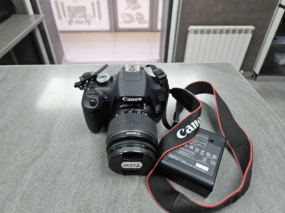 Canon EOS 1200D impecabil cu incarcator