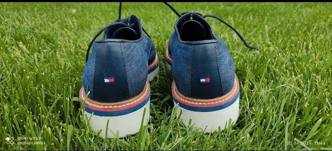 Tommy Hilfiger
Pantofi Sport Denim șiret FW0FW02728 Albastru închis