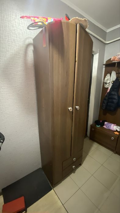 Отдам даром шкаф