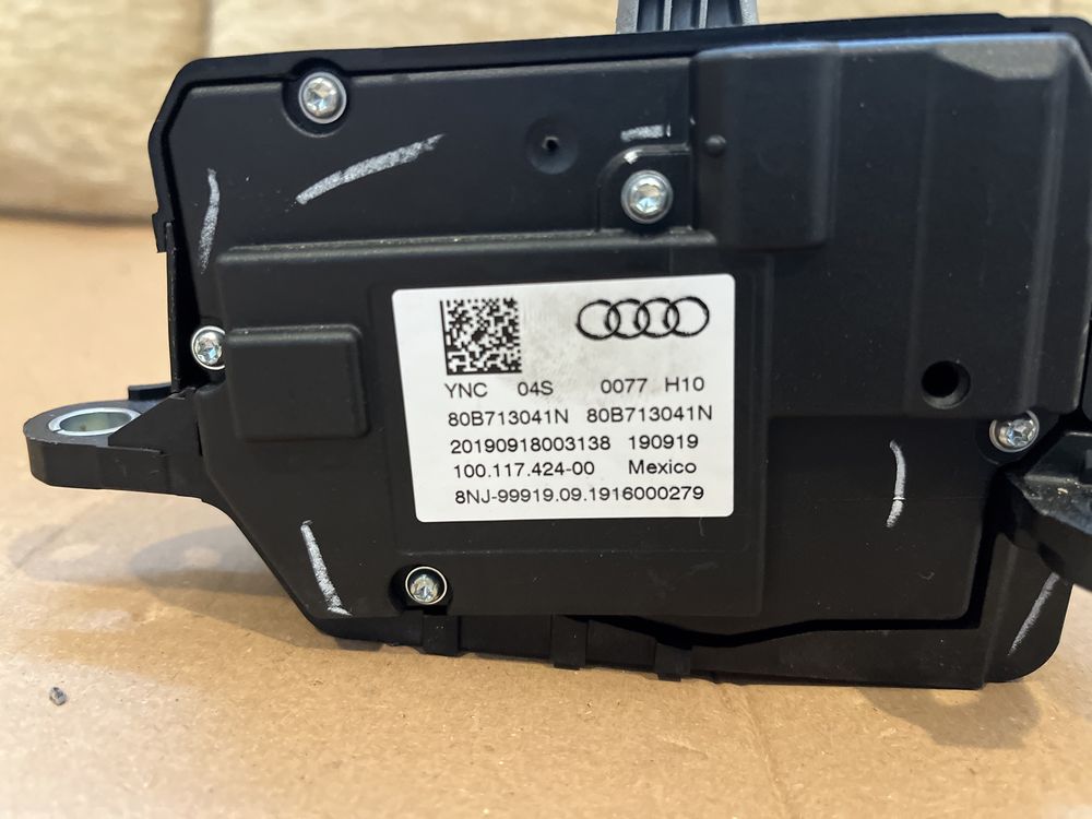 Joystick schimbator / Selector Audi A4 B9 A5 F5 8W Q5 80A