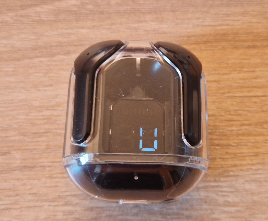 Безжични слушалки TWS 5.3,  LED панел