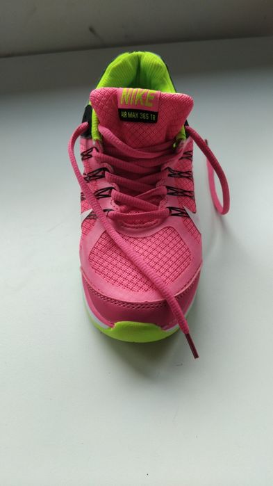 Маратонки и  зимни обувки