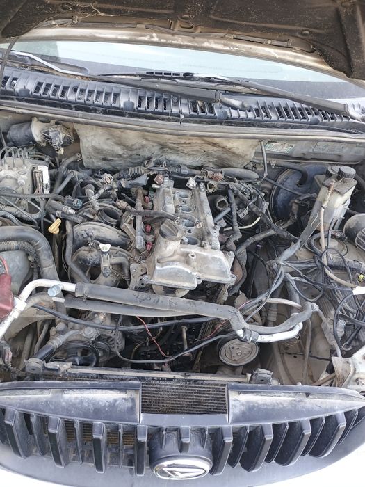 Dayhatsu Tereos на части