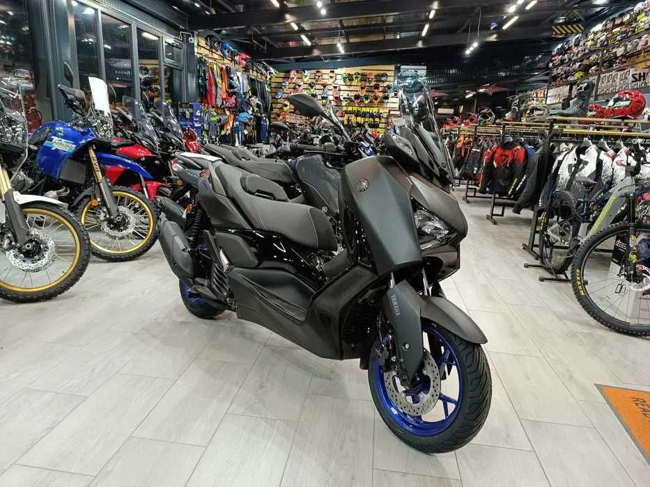 Yamaha XMax 125 nou 0km model 2025- prin EST BIKE Campina