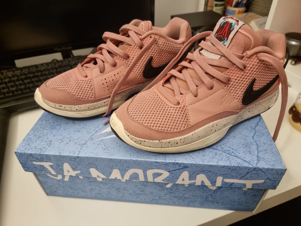 Ja 1 Bite adidasi baschet