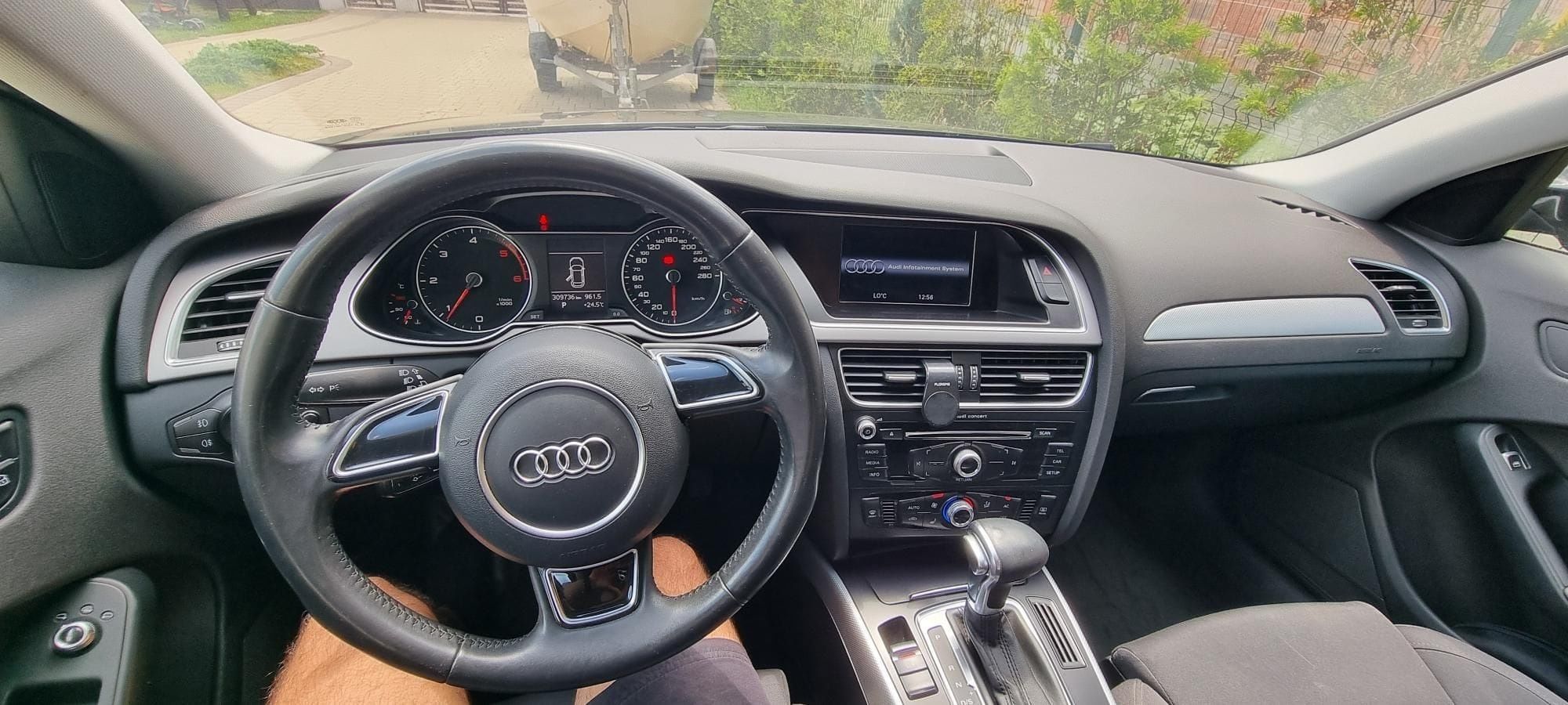 Audi A4B8 - An 2013
