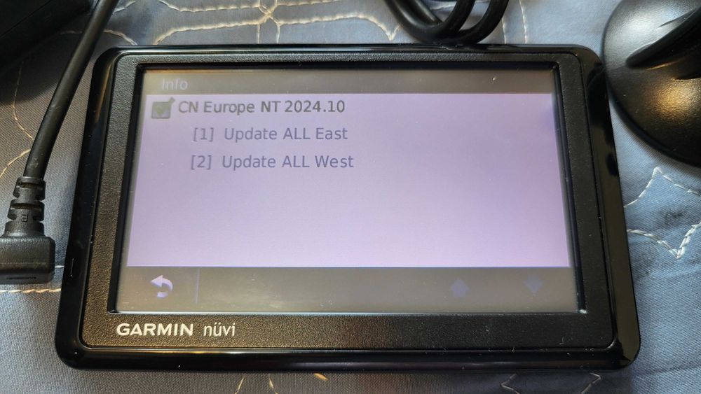 Garmin GPS Nuvi 1390 Europa2024 Est si west full accesori