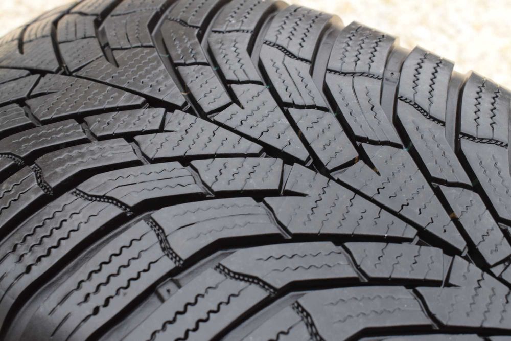 Оригинални алуминиеви джанти със зимни гуми за  !Kia !Киа !Хюндай