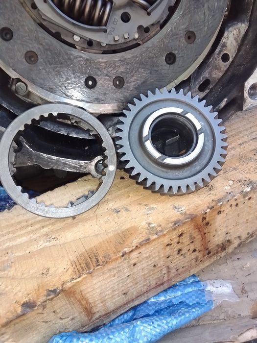 Скоростна кутия РАВ4 2007 г бензин ръчна