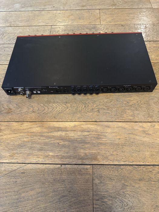 Аудио карта focusrite 18in20 3th gen
