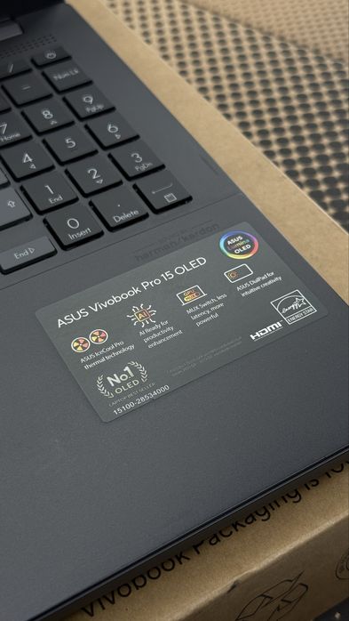 Asus vivobok pro 15 oled inter ultita 9